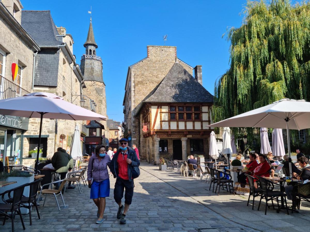 Ker Brunat Centre Historique Idealement Situe Cosy Calme Grand Appartement Dinan Exterior photo